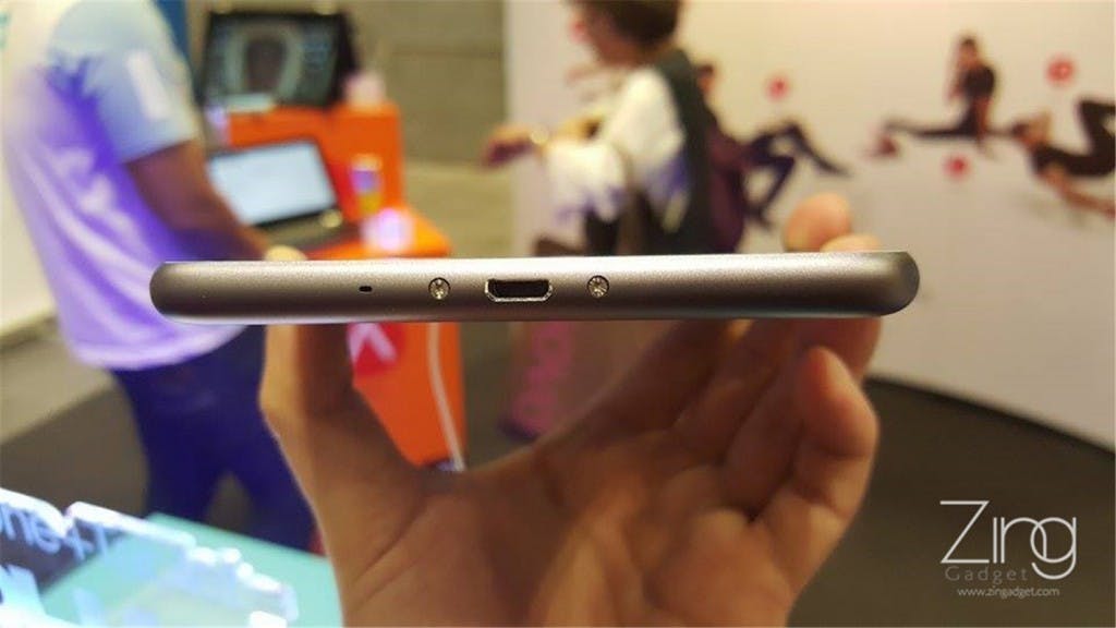 lenovo-phab-plus-hands-on-005