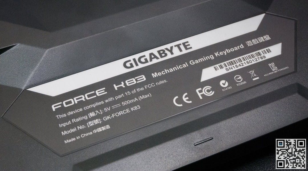 GIGABYTE force k83 09