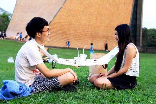 是你儂我儂之雙人限定野餐桌 Napkin TABLE這篇文章的首圖