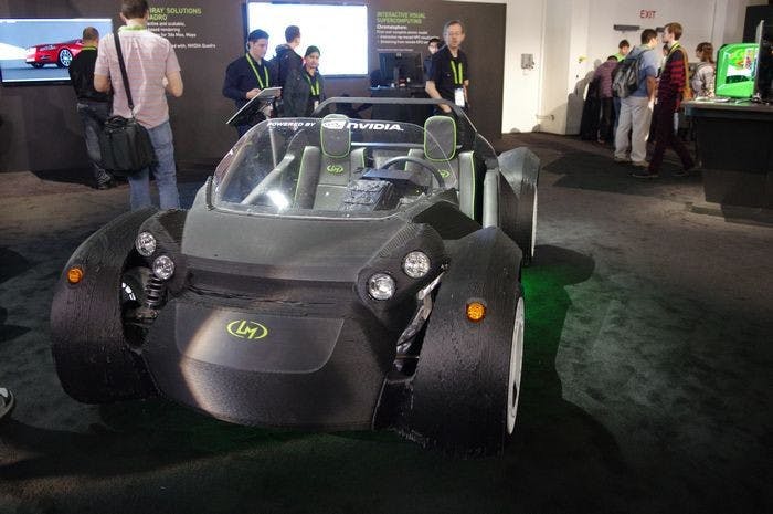 是GTC 2015 ：搭載 NVIDIA Tegra 車載平台的 BMW i8 以及世界首款 3D 列印汽車 Strati 動眼看這篇文章的首圖