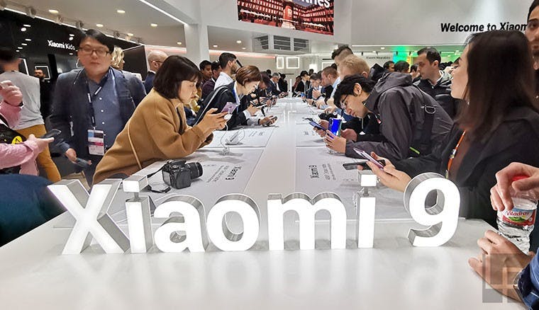 絕美戰鬥天使:小米9透明尊享版動眼看!小米MWC 2019展出規模全面升級
