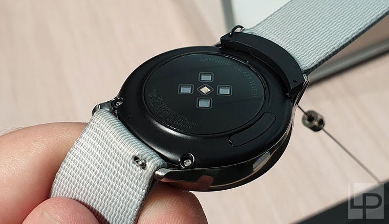 超輕巧的全功能智慧型手錶!三星Galaxy WatchActive動手玩