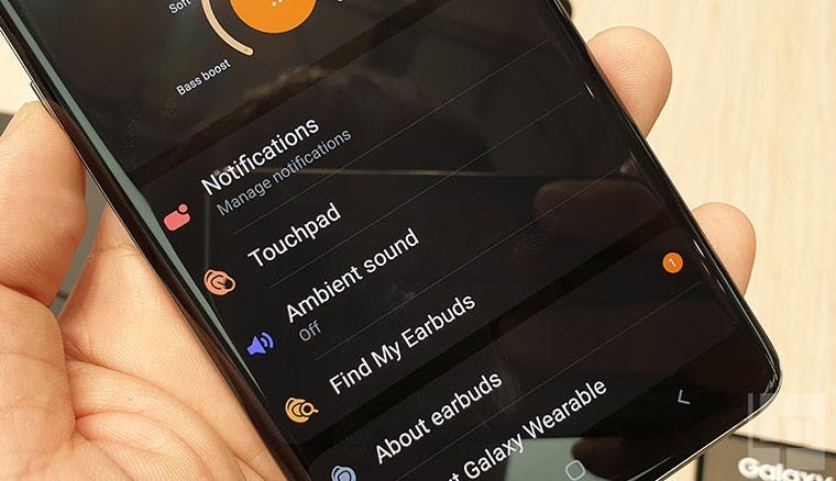 配戴更舒適、收納盒加入無線充電:SamsungGalaxy Buds真無線藍牙耳機動手玩