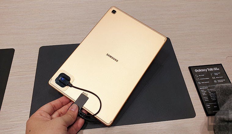三星Galaxy Tab S5e與Galaxy Book 2動手玩