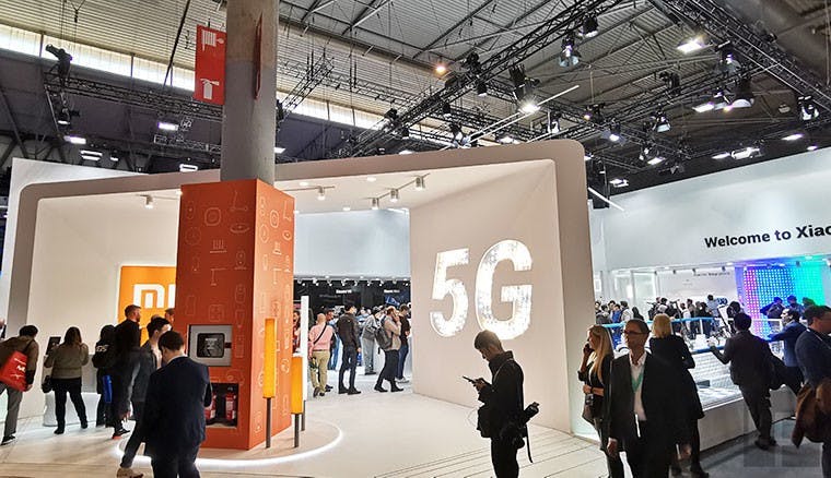 絕美戰鬥天使:小米9透明尊享版動眼看!小米MWC 2019展出規模全面升級