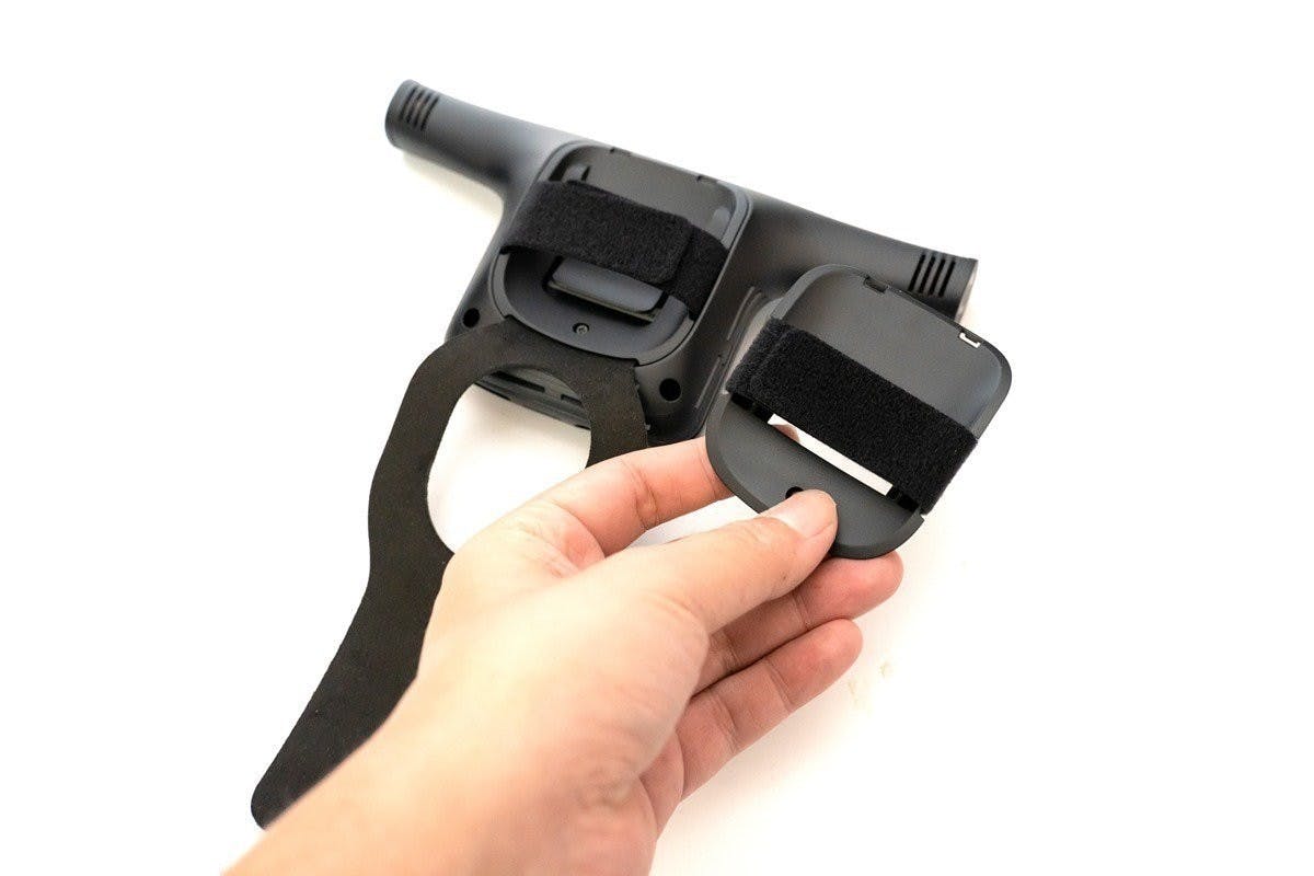 終於完全體!Vive / Vive Pro 無線套件 入手開箱/安裝/心得分享 (含 Thunderbolt 3 外接盒使用實測) @3C 達人廖阿輝