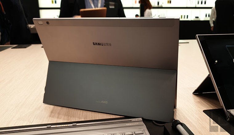 三星Galaxy Tab S5e與Galaxy Book 2動手玩