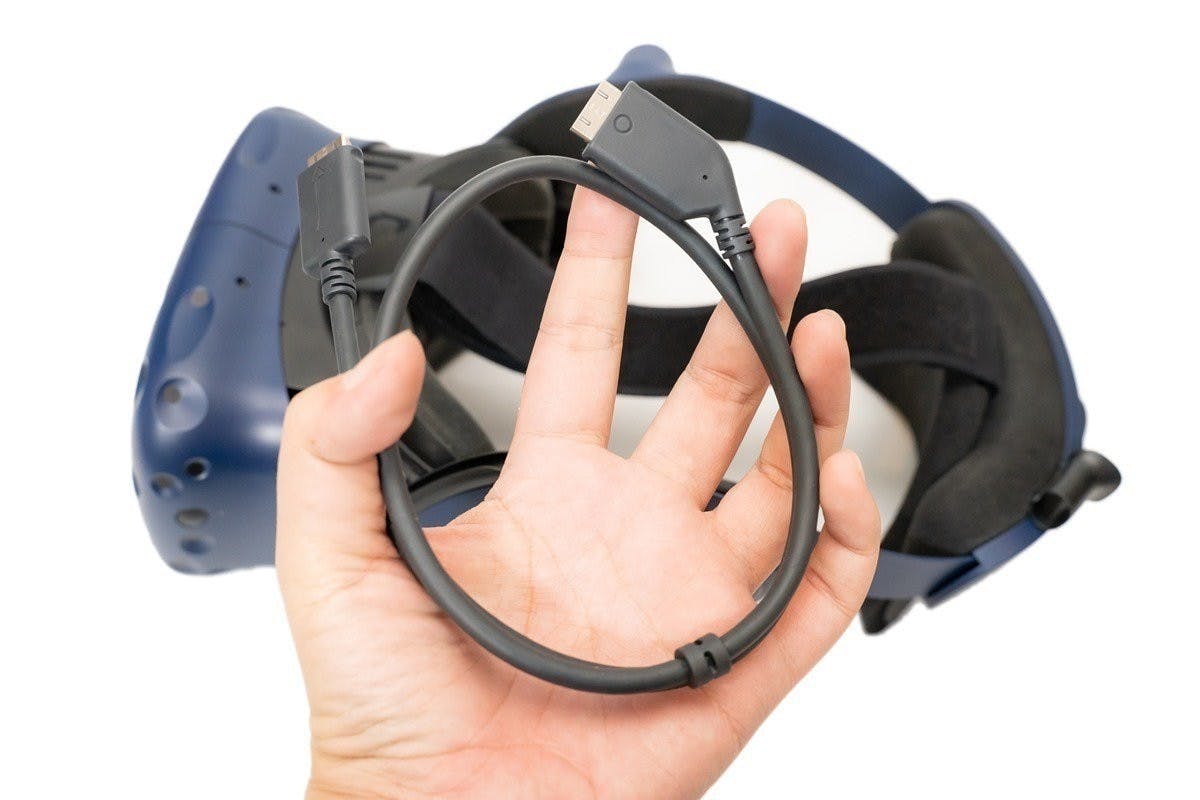 終於完全體!Vive / Vive Pro 無線套件 入手開箱/安裝/心得分享 (含 Thunderbolt 3 外接盒使用實測) @3C 達人廖阿輝