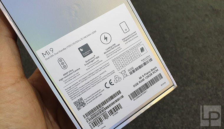 小米9國際版開箱:三色外型、性能跑分、相機實拍