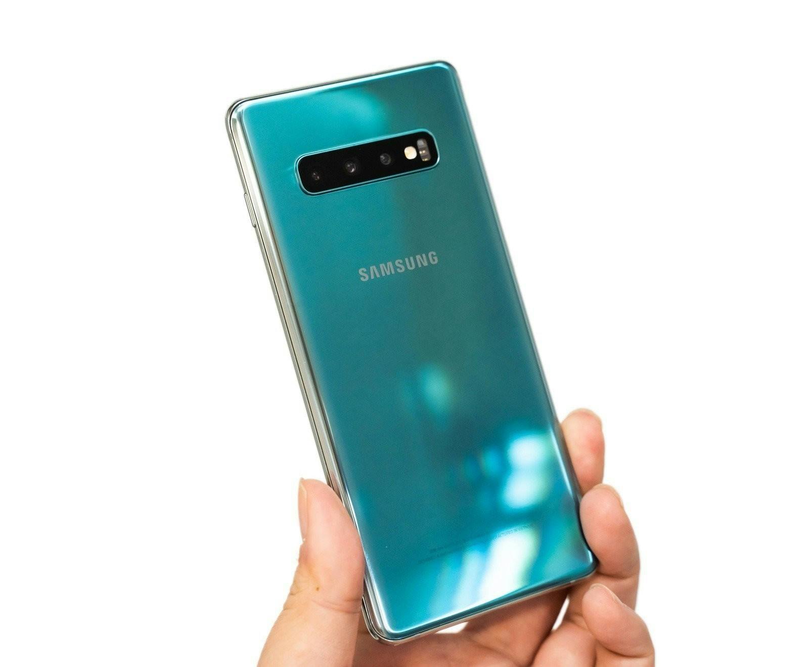 開賣了!Galaxy S10+ 台灣版盒裝開箱 (絢光綠),看看盒中有什麼?(Galaxy S10+ unboxing) @3C 達人廖阿輝