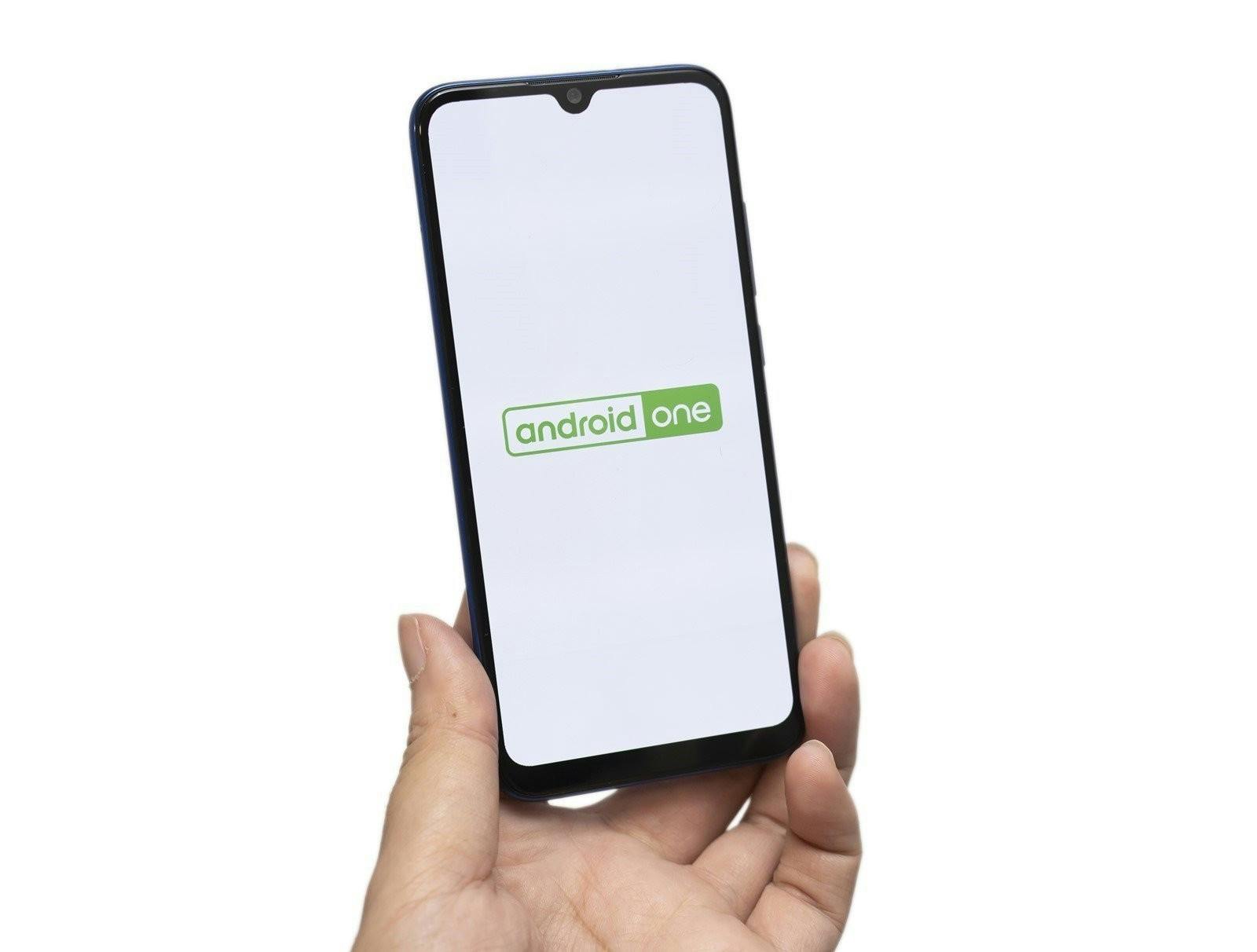 小米 A3 開箱快速動手玩 + 性能電力速報!NT$6999 原生 Android + 三鏡頭挑戰性價比定義 @3C 達人廖阿輝