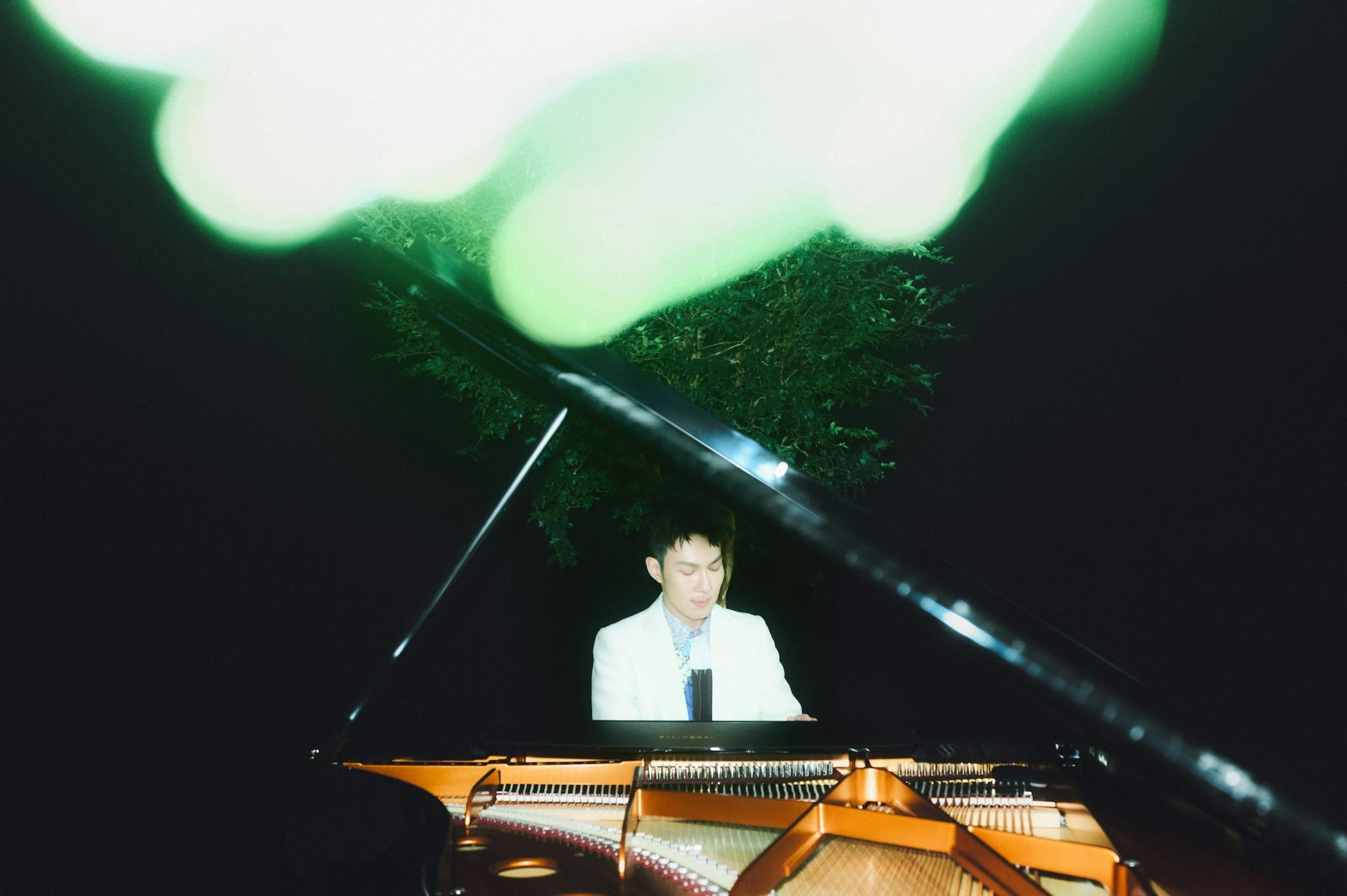 關鍵專訪】走進蘇打綠阿龔的《月光動物園》：用鋼琴與弦樂，寫下一場告別與重新出發- TNL The News Lens 關鍵評論網