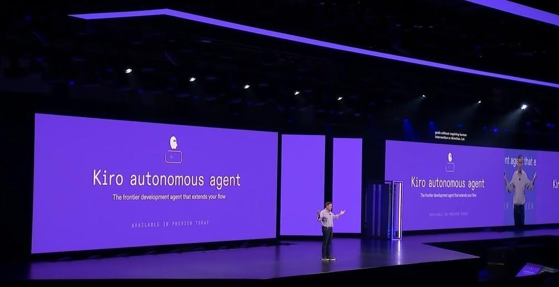 AI 寫完程式就忘記、工具一開就卡頓？AWS 推出的 Kiro 為何能「越用越懂你的專案」？