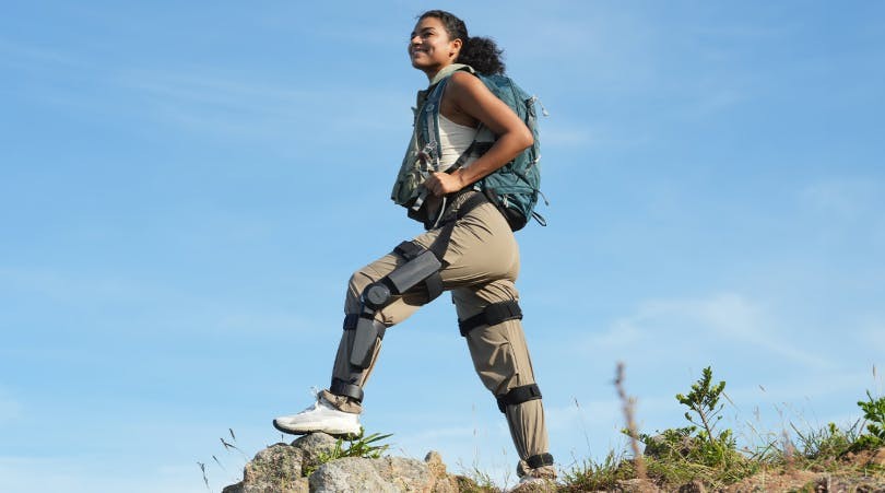 卡逃呼救星 智慧型外骨骼讓膝蓋輕鬆6成