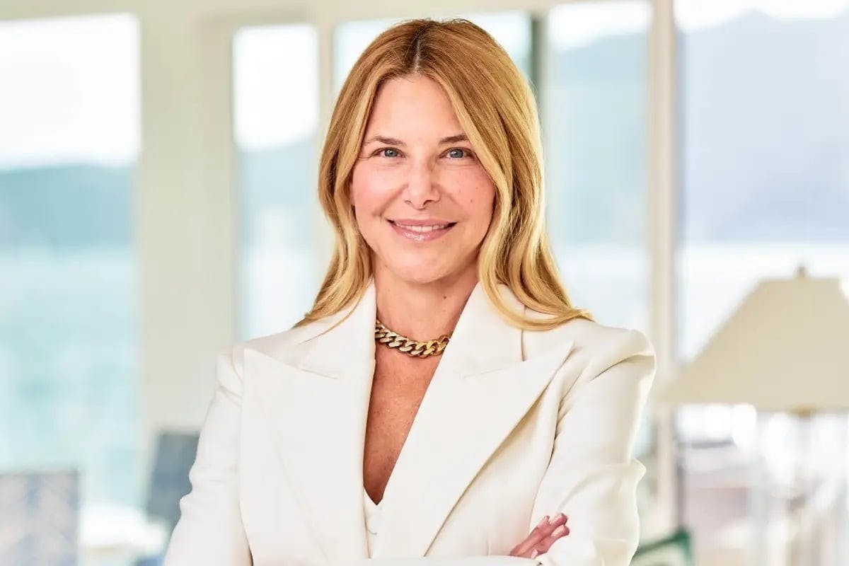 OpenAI 挖角 Slack CEO 擔任 CRO 強化變現能力 填補算力資金缺口