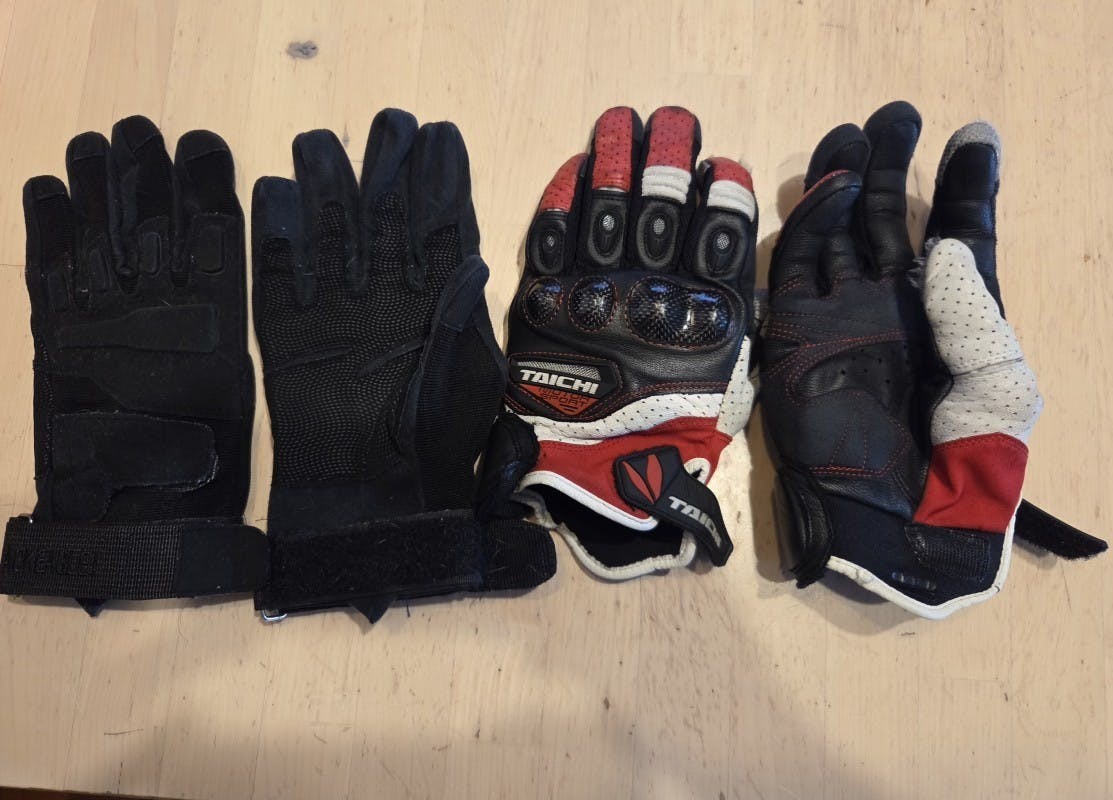 機車人身安全裝備購買指南（三）：摔車時第一個撐地的是手。通勤機車手套怎麼選？