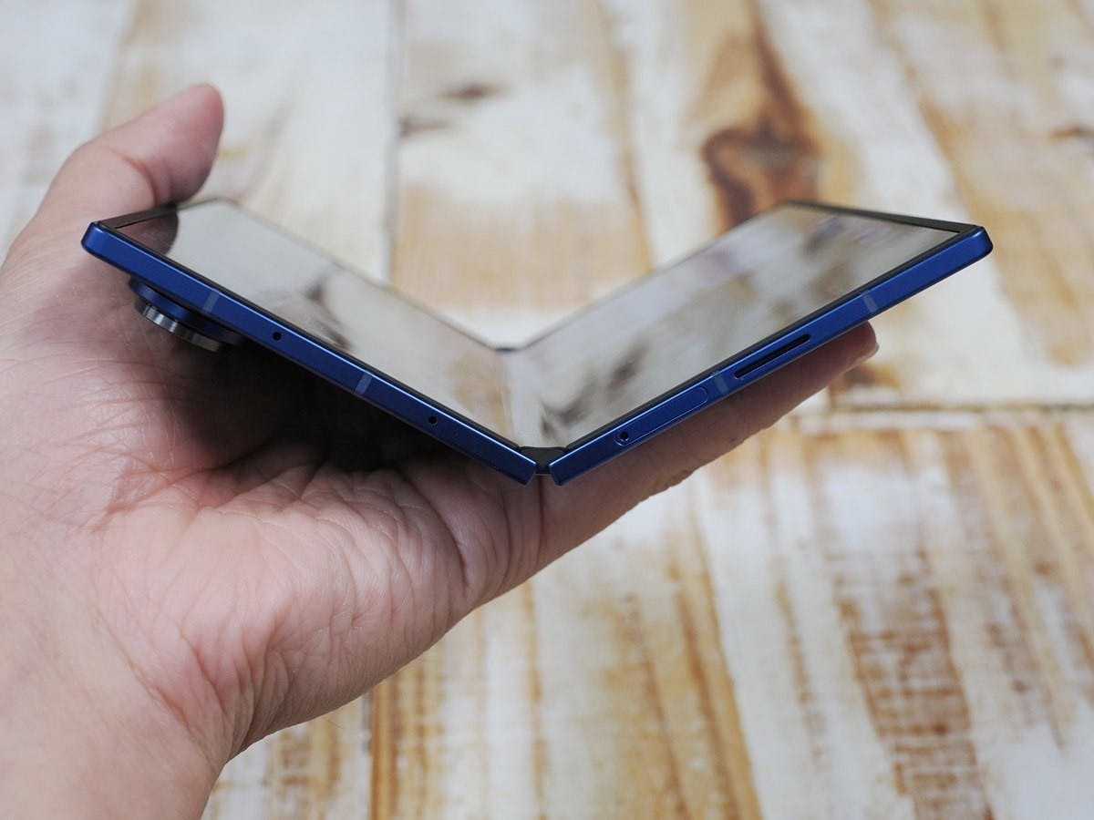 傳三星將推出4:3護照比例的7.6吋Galaxy Z摺疊手機對標蘋果iPhone摺疊機