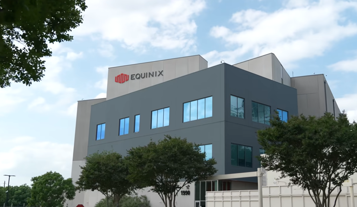 資料中心內部長什麼樣？嚴密保全與冷卻系統揭密