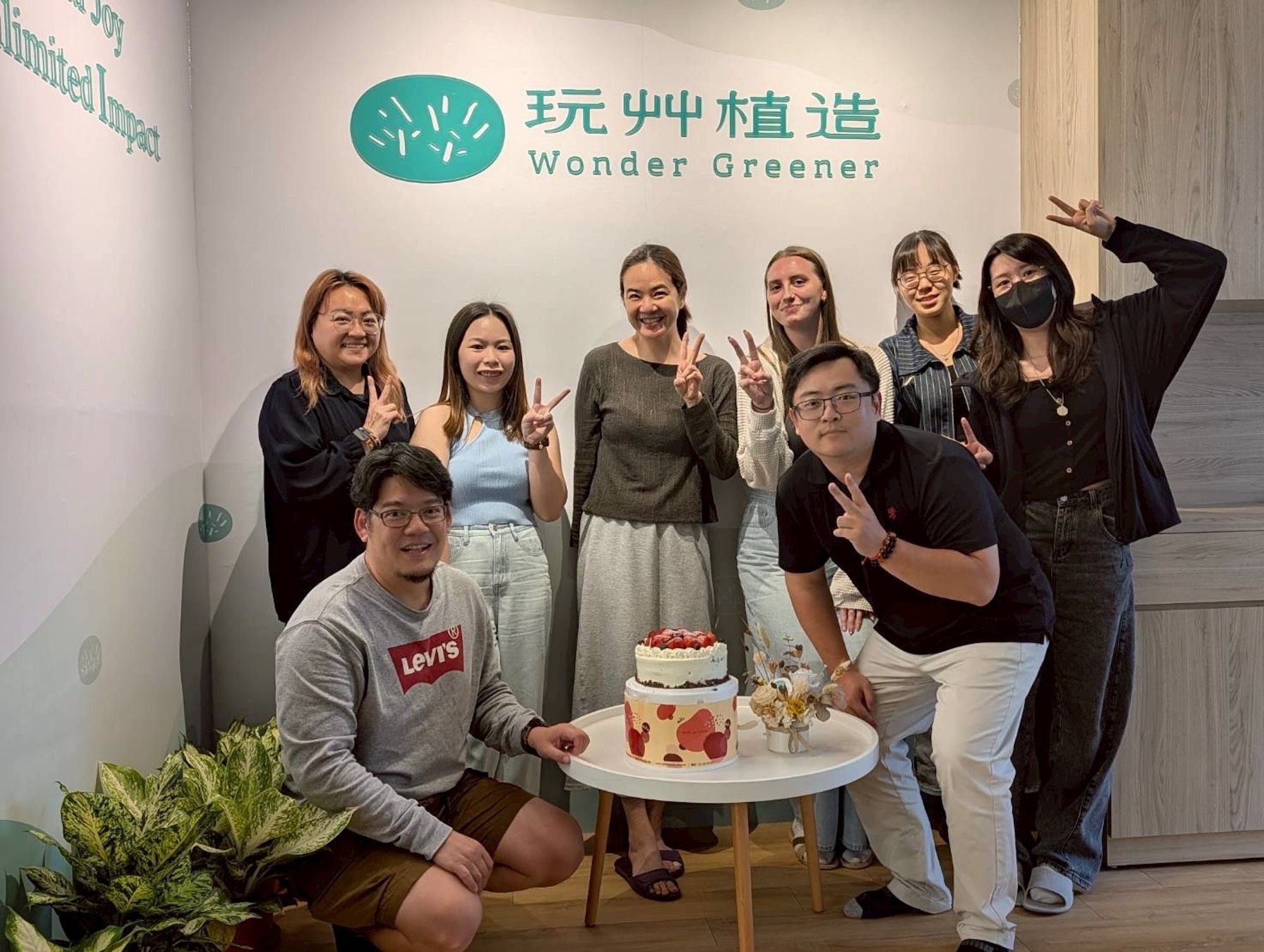 創辦人Benson在開幕的第一天，更獲邀大會舞台發表。
