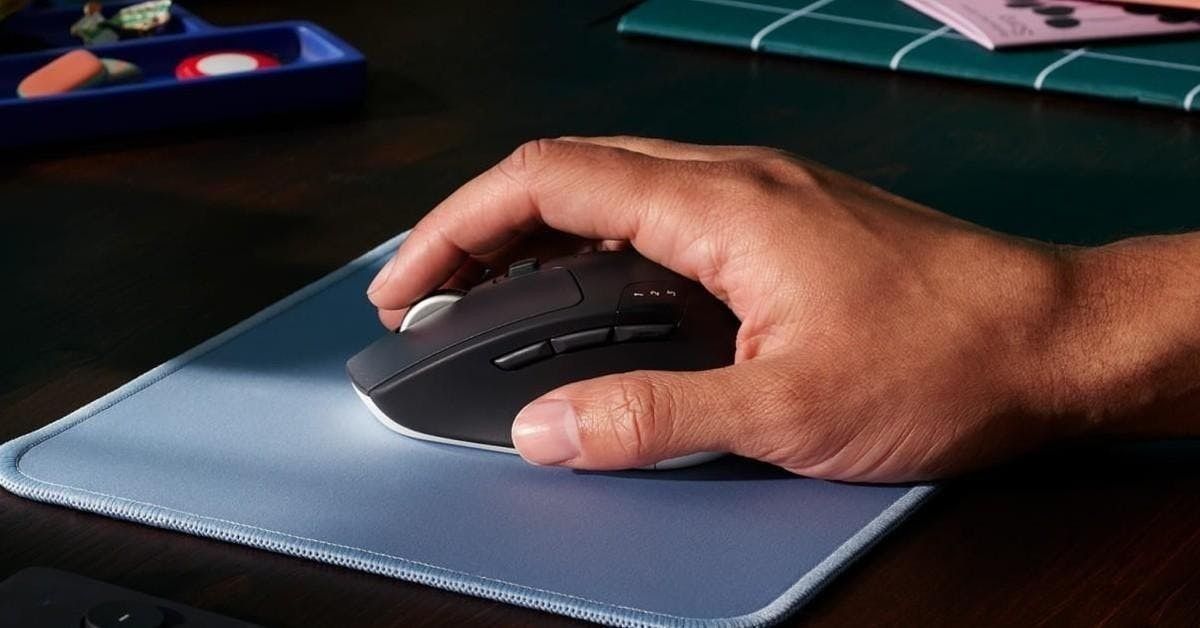 羅技經典M720無線滑鼠特價888元加碼10%P幣甜甜價 多工用途選擇障礙者首選