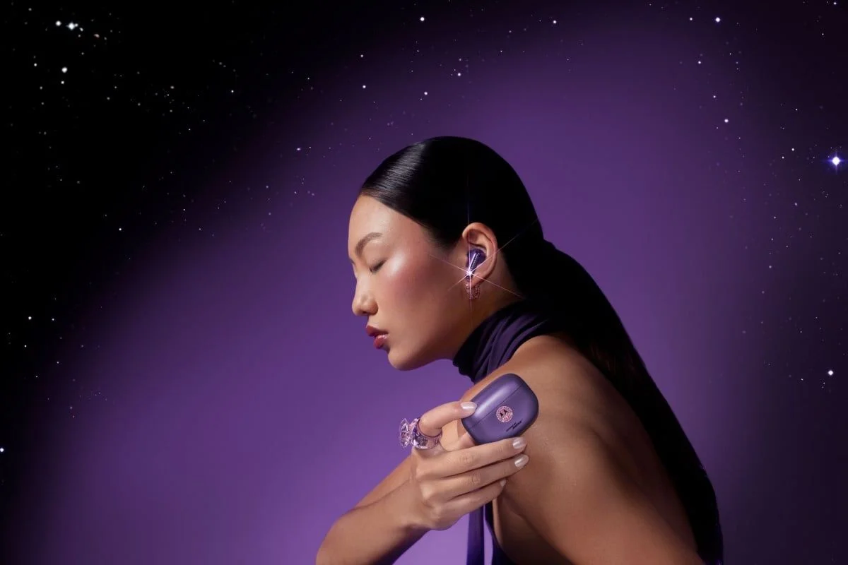 把科技產品變成時尚精品!Motorola再度攜手施華洛世奇推出Brilliant Collection特仕版手機與耳機