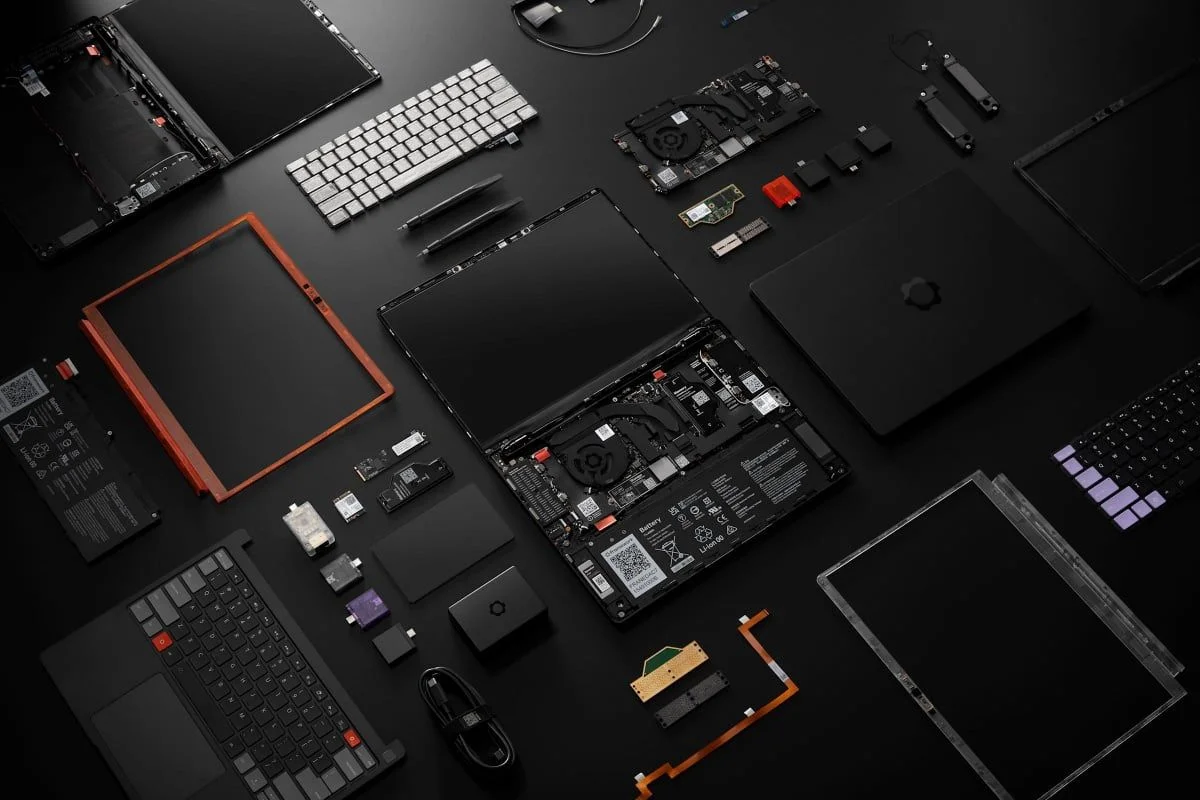 Framework Laptop 13 Pro 搭載 Panther Lake 處理器上市 堅持模組化設計推 OCuLink eGPU