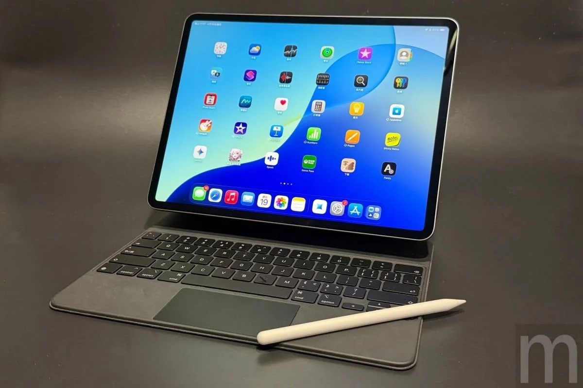 動手玩/換上M4處理器、直升12GB記憶體的13吋iPad Air,換上C1X晶片確立全自主設計與AI佈局