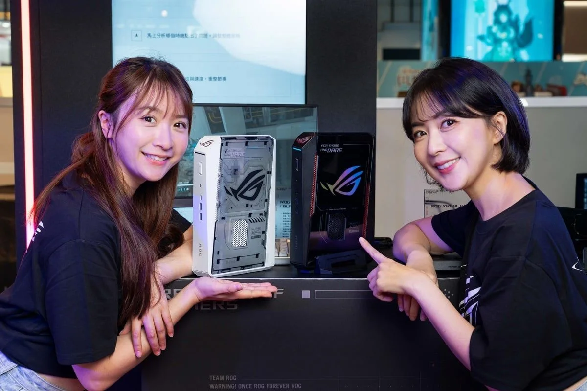 華碩ROG成軍20週年,展出向初代致敬的「ROG CROSSHAIR 2006」主機板、限量ARCANA記憶體