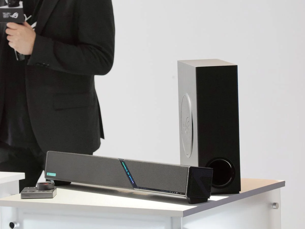 華碩ROG首款電競Soundbar ROG Gjallar登場，支援8kHz輪詢率的搖桿ROG Raikiri II Pro為PC玩家而生