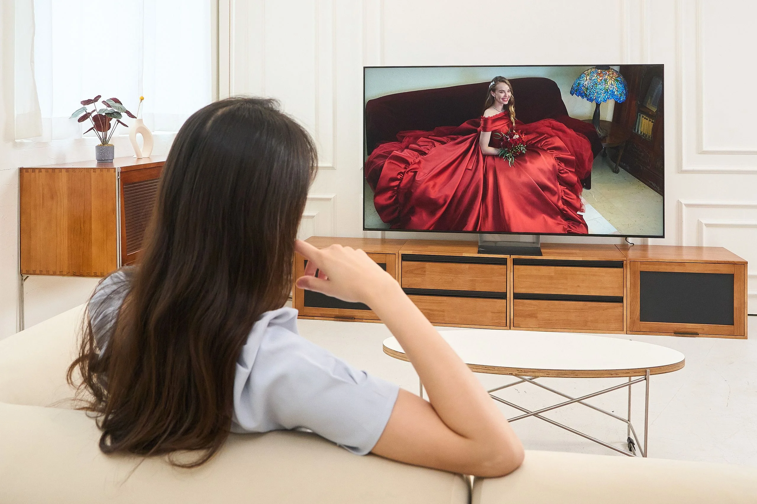 True RGB 是 Sony BRAVIA 的高階 RGB LED 顯示技術，讓 4K 電視在高亮度、暗場與動態畫面中維持更自然的色彩與細節。