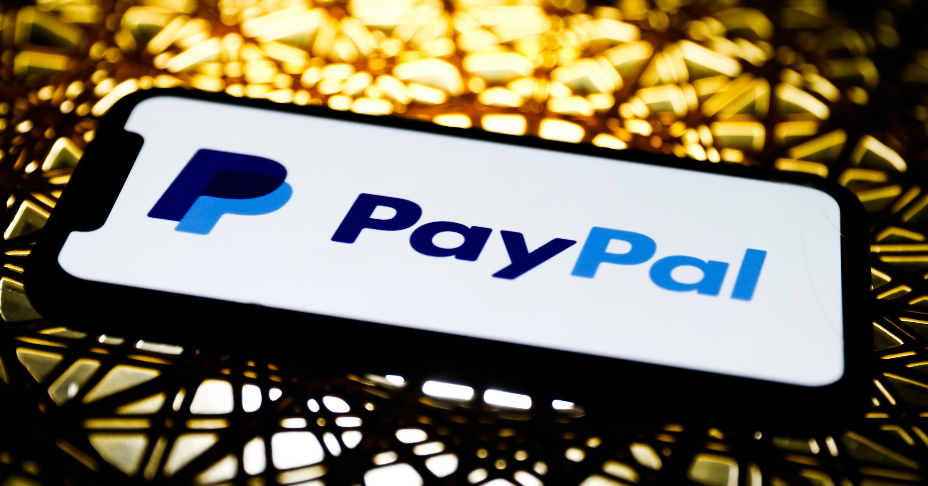 PayPal 穩定幣計畫急煞！原因出自加密貨幣監管環境變化太快 - INSIDE