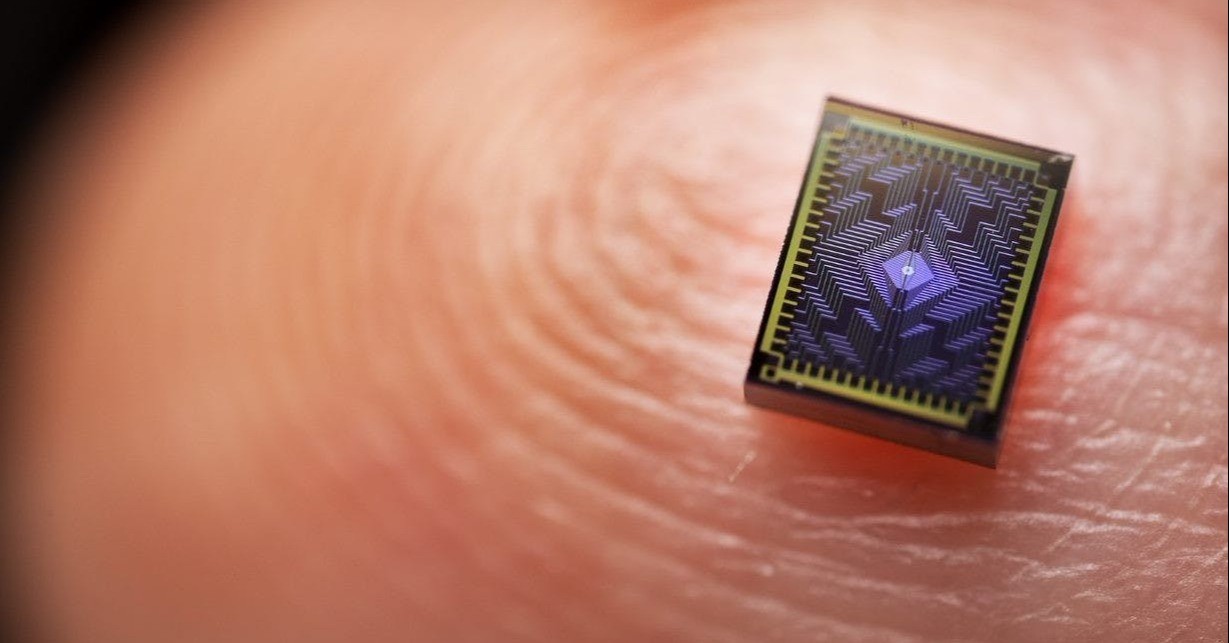 英特爾推出新量子研究晶片，促進量子運算的矽自旋量子位元研究- INSIDE