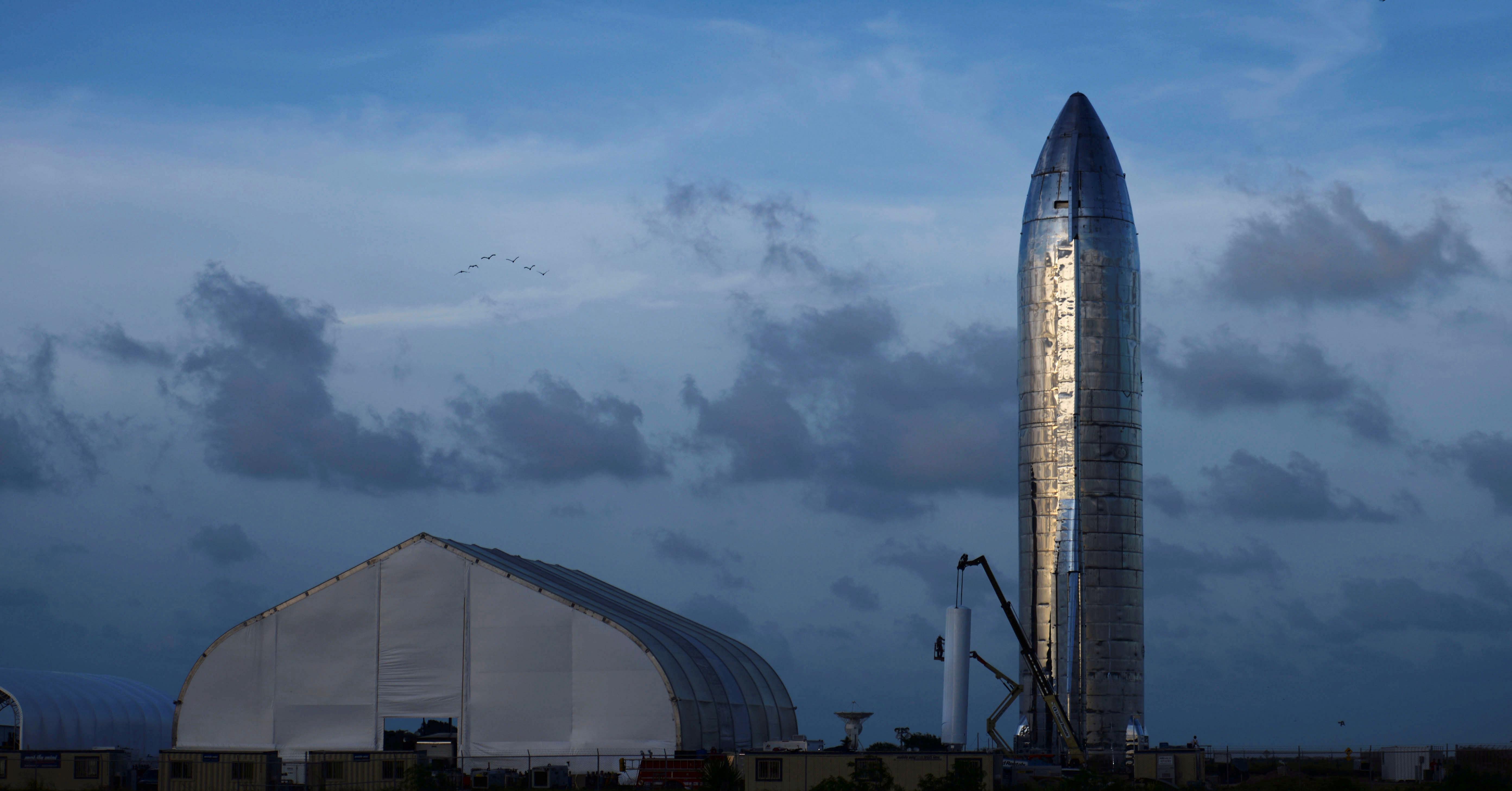 SpaceX 發表新火箭「Starship」馬斯克：六個月內入軌明年載人上火星！ - INSIDE