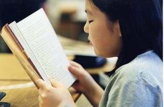 Census-reading-hi