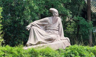 蘇東坡新傳》：元祐臣僚，幾乎無人不遭謫逐，而遠竄海外的，卻只蘇軾