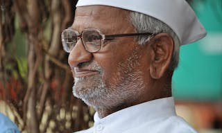 1626px-Anna_Hazare_on_2nd_Oct