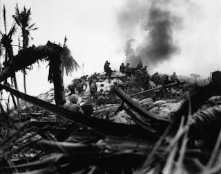 WAR &amp; CONFLICT BOOKERA:  WAR IN THE EAST
