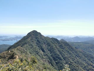 走逛西貢山徑之三：石林、石城、古道、荒村