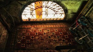 荒廢戰前唐樓的精美地磚和柵花 Exquisite Tiles and Grille at Deserted Pre-War Shophouse