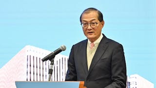 醫官失言釀公關災難 揭父權管治思維