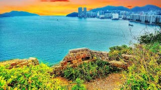 魔鬼山荒廢砵甸乍炮台 Abandoned Pottinger Battery at Devil’s Peak