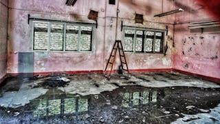 南丫島的廢棄學校 Abandoned School on Lamma