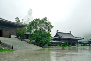 雨中行禪：慈山寺慈森‧山林療癒體驗記