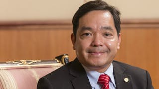 心懷社會 放眼世界 心懷社會 放眼世界