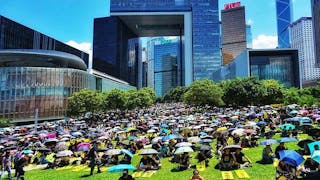 八五罷工 逾萬人金鐘集會 林鄭「死不悔改」15,000 Rally at Admiralty on Strike Day as Carrie Lam “Unrepentant”