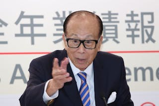 鬥地主批首富 誠哥被加罪名