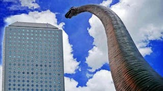 恐龍入侵香港？Dinosaurs Invade Hong Kong?