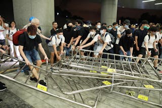 暴力抗修例 香港無贏家