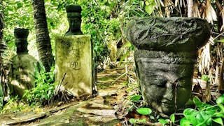 探索荒廢海景別墅 Exploring Deserted Seaview Villa