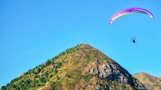 昂平滑翔傘勝地 Paragliding at Ngong Ping